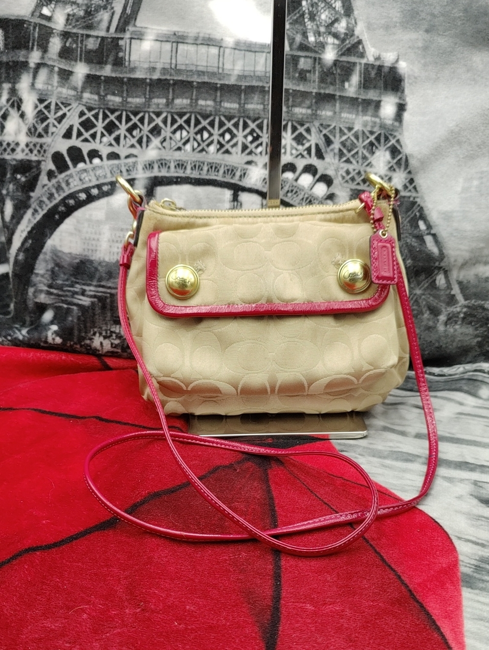 Coach Poppy Signature tan & Pink Purse